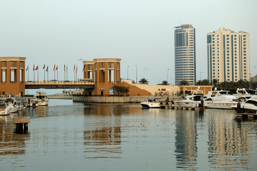 Visit Bahrain - Sidewalk Tourist